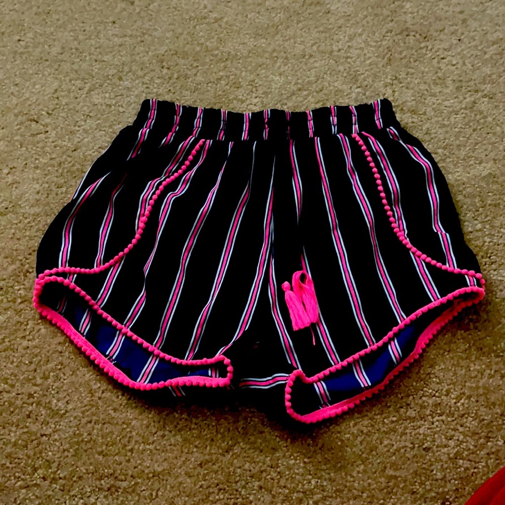 Girls shorts pretty design